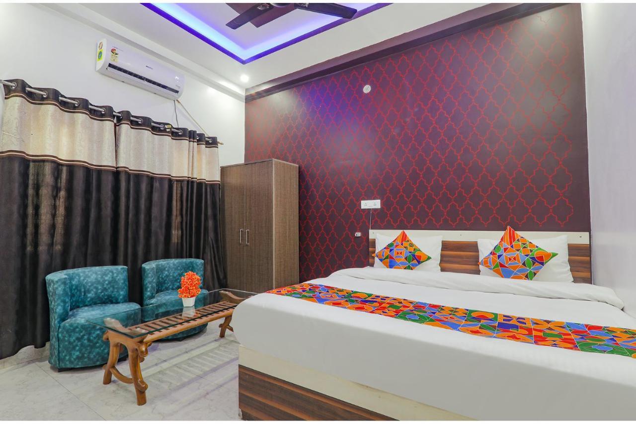 Fabexpress Ss Grand Hotel Banthra Sikandarpur ภายนอก รูปภาพ