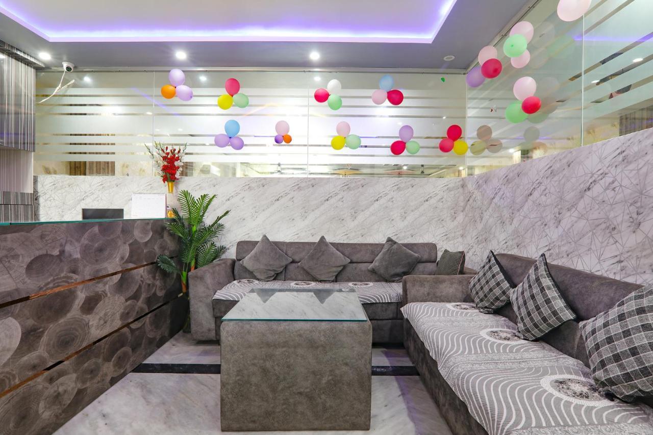 Fabexpress Ss Grand Hotel Banthra Sikandarpur ภายนอก รูปภาพ